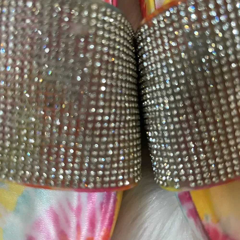 Steve Madden  Big girl tie dye slide glitter rhinestones slide sandals size 4